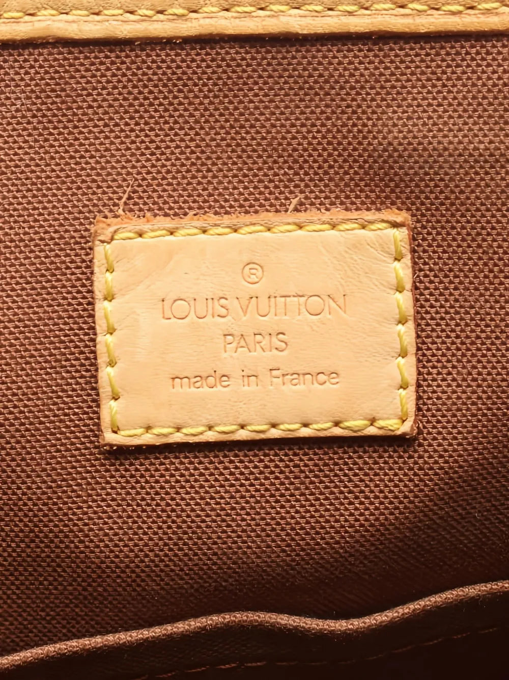 Pre-OwnedLouis Vuitton Pre-OwnedBatignolles handbag