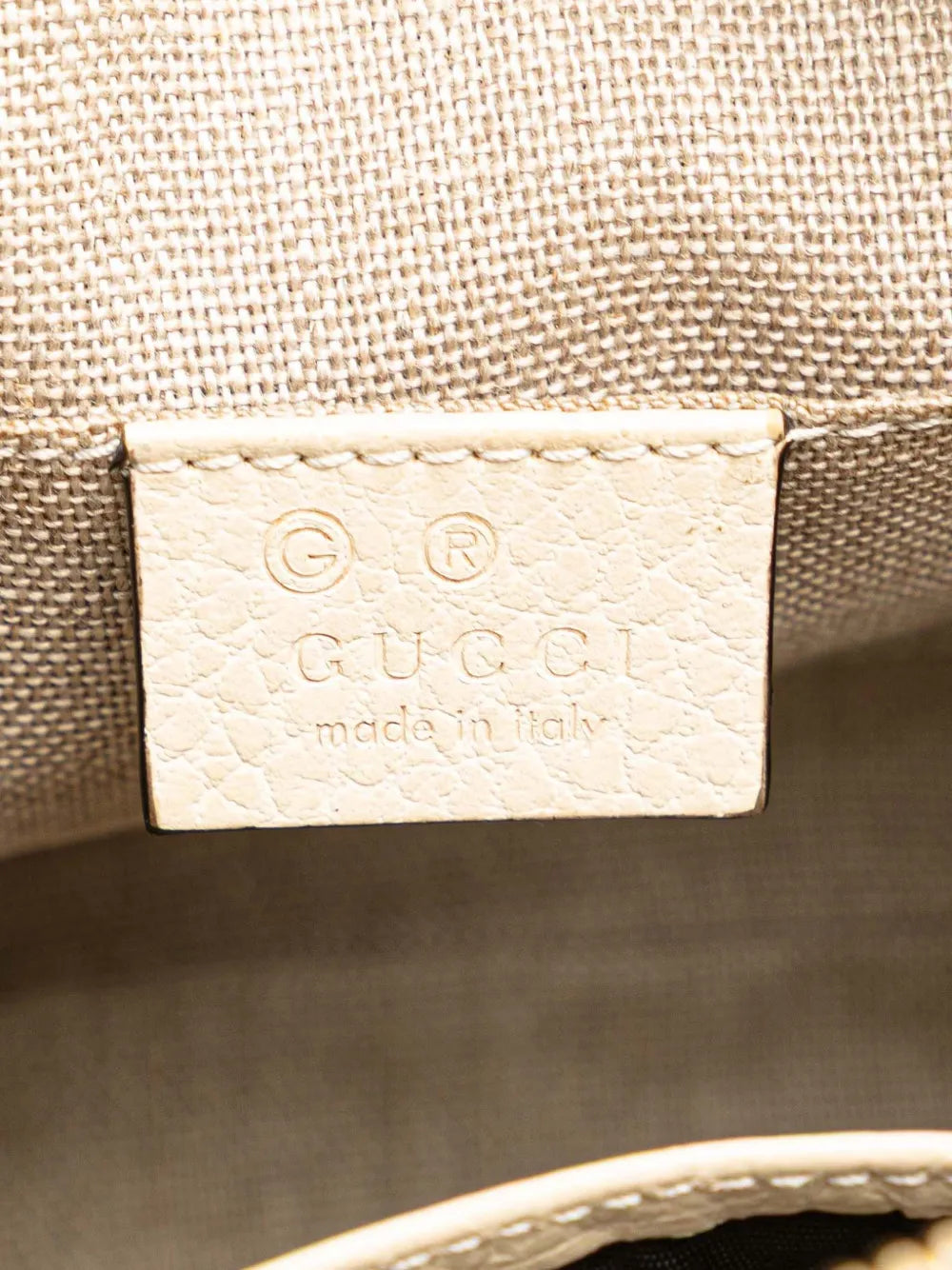 Pre-OwnedGucci Pre-Owned2016-2025 GG Canvas Bree crossbody bag