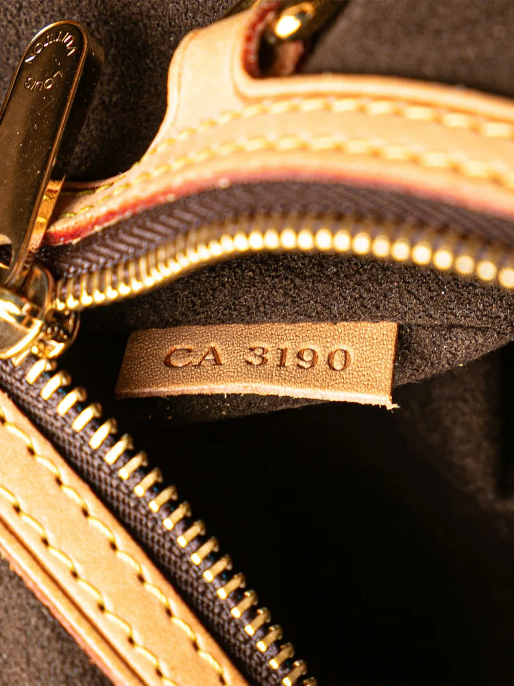 Pre-OwnedLouis Vuitton Pre-Owned2010 Monogram Wilshire MM tote bag
