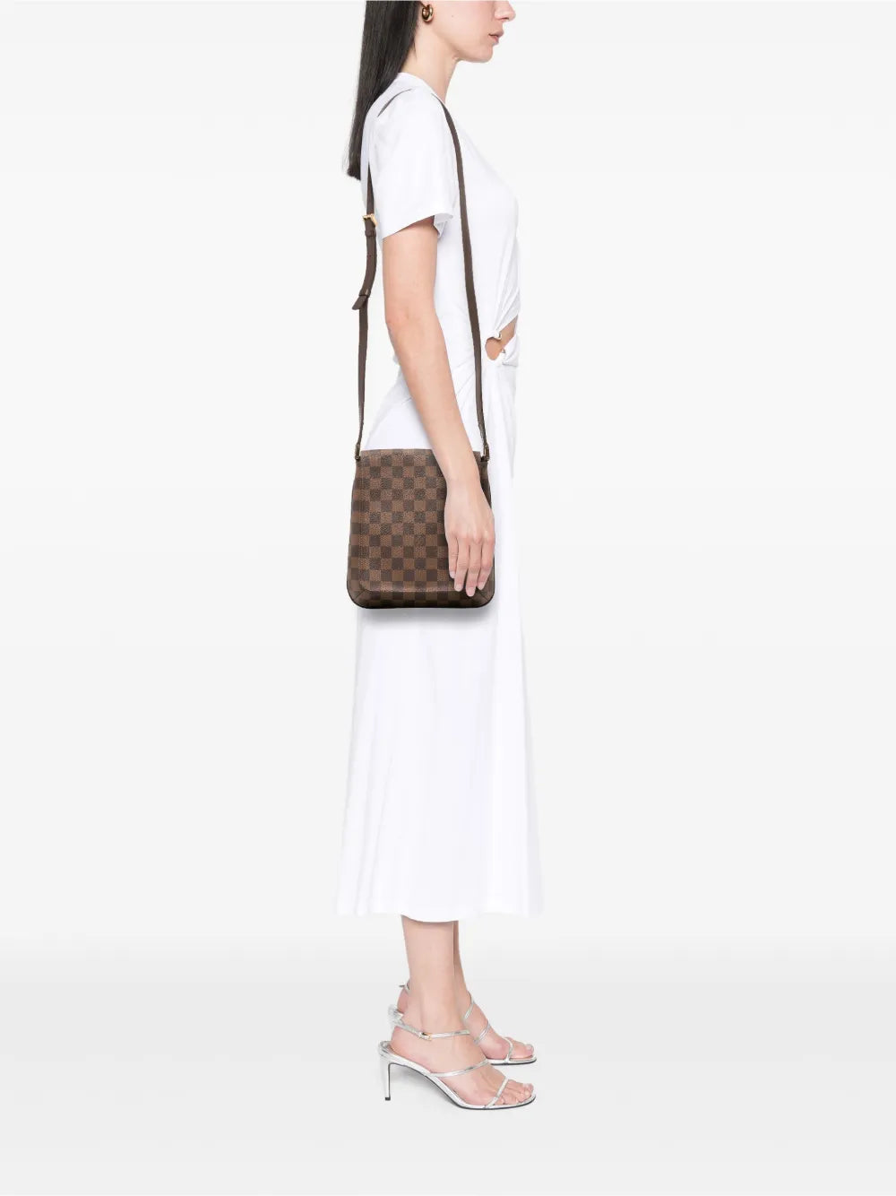 Pre-OwnedLouis Vuitton Pre-Owned2004 Damier Ebene Musette Salsa Long Strap crossbody bag