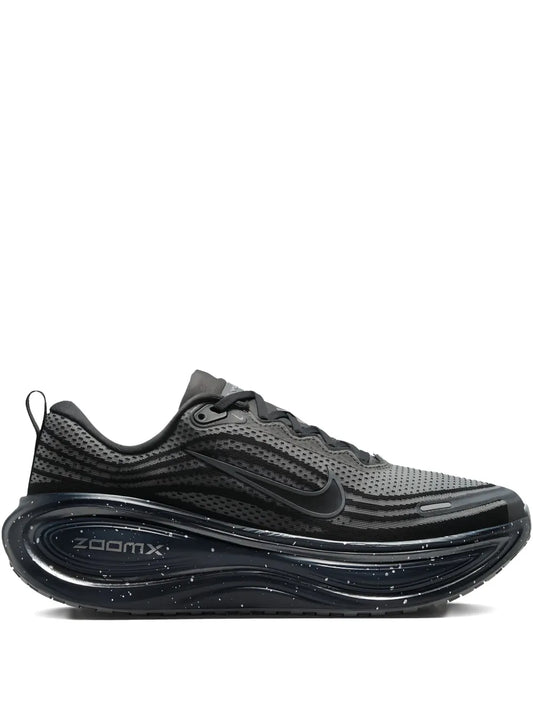 Nike Vomero Plus Sneakers floriamart.shop