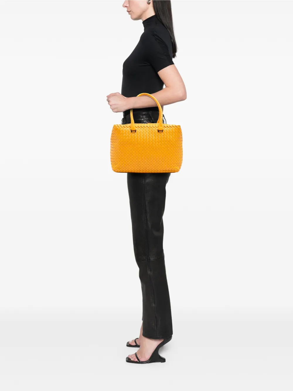 Pre-OwnedBottega Veneta Pre-Owned2012-2025 Nappa Intrecciato Brick tote bag