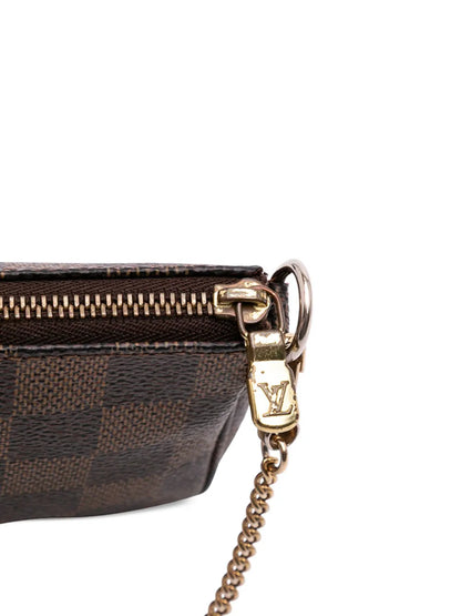 Pre-OwnedLouis Vuitton Pre-Owned2002 Damier Ebene Mini Pochette Accessoires handbag