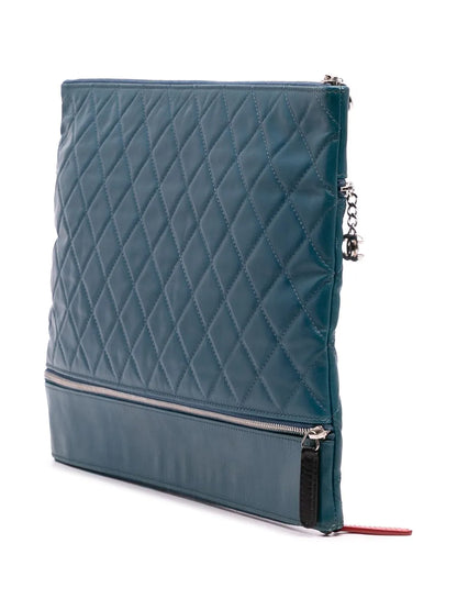 Pre-OwnedCHANEL Pre-Owned2013-2014 CC Quilted Lambskin Multi Zip clutch bag