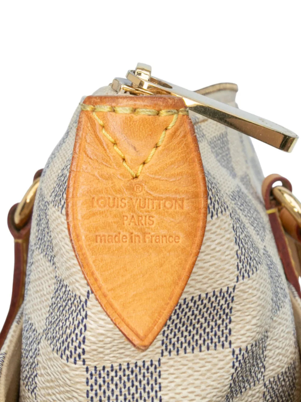 Pre-OwnedLouis Vuitton Pre-Owned2011 Damier Azur Totally PM tote bag