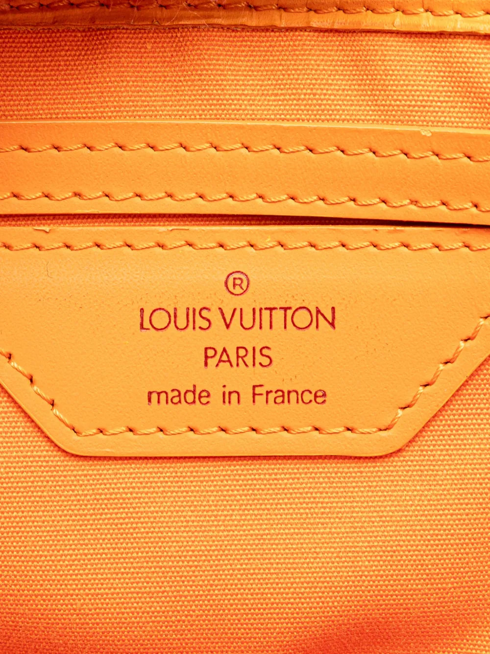 Pre-OwnedLouis Vuitton Pre-Owned2004 Epi Sac Plat PM tote bag