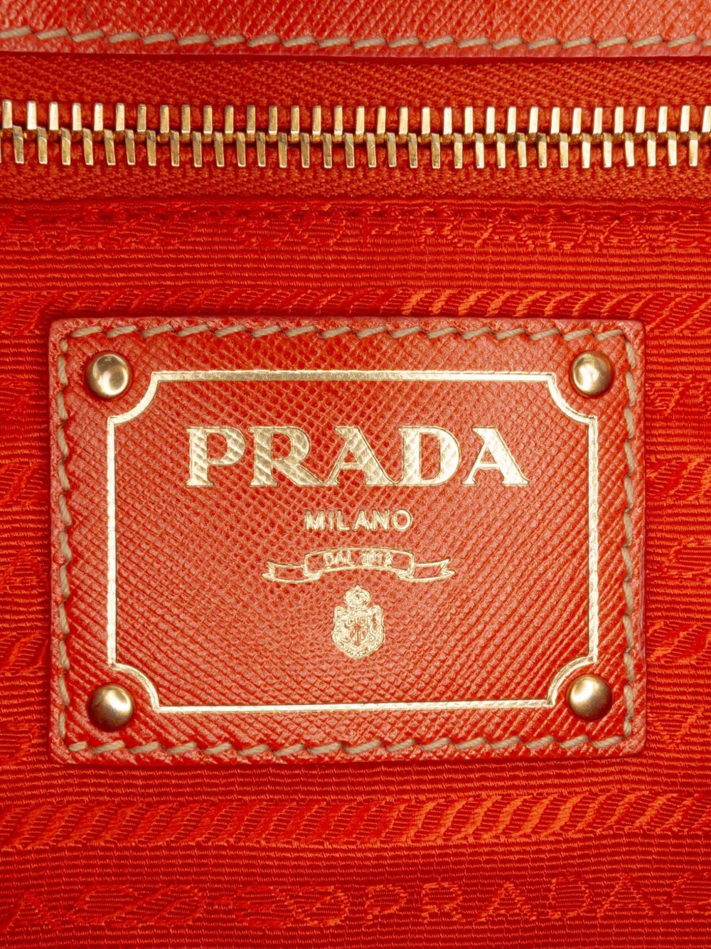 Pre-OwnedPrada Pre-Owned2021-2025 Saffiano Trimmed Tessuto Logo Oro satchel floriamart.shop