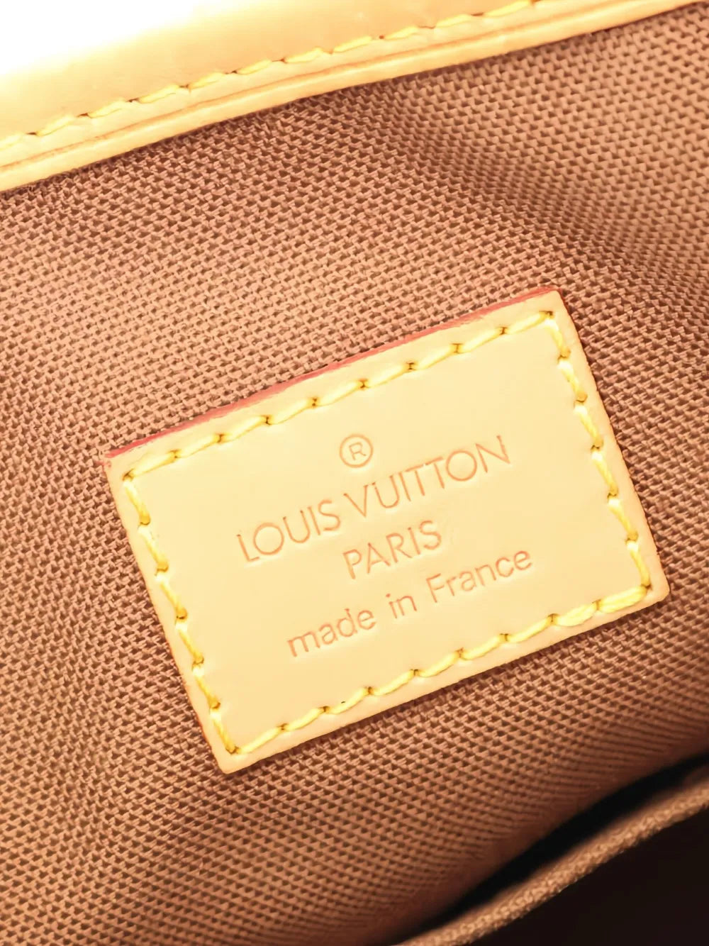 Pre-OwnedLouis Vuitton Pre-Owned2005 Batignolles handbag