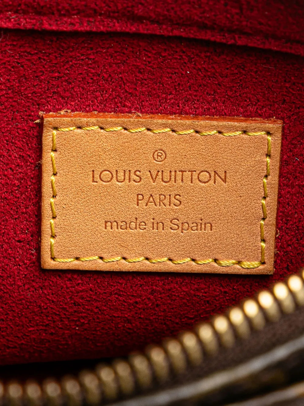 Pre-OwnedLouis Vuitton Pre-Owned2003 Monogram Viva Cite PM crossbody bag