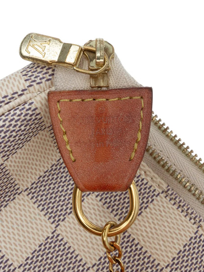 Pre-OwnedLouis Vuitton Pre-Owned2020 Damier Azur Mini Pochette Accessoires handbag