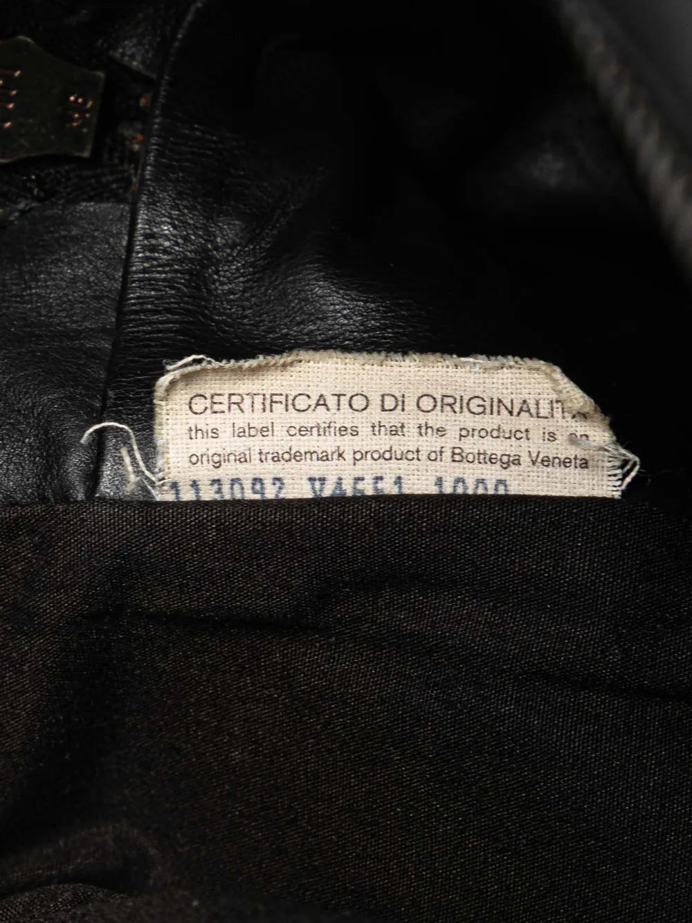Pre-OwnedBottega Veneta Pre-Owned2000-2007 Nappa Intrecciato Front Pocket crossbody bag floriamart.shop