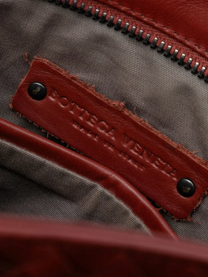Pre-OwnedBottega Veneta Pre-Owned2012-2025 Nappa Intrecciato crossbody bag