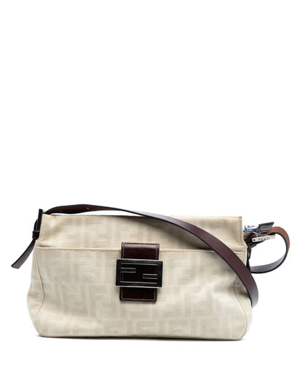 Pre-OwnedFendi Pre-Owned20th Century Zucca Canvas shoulder bag