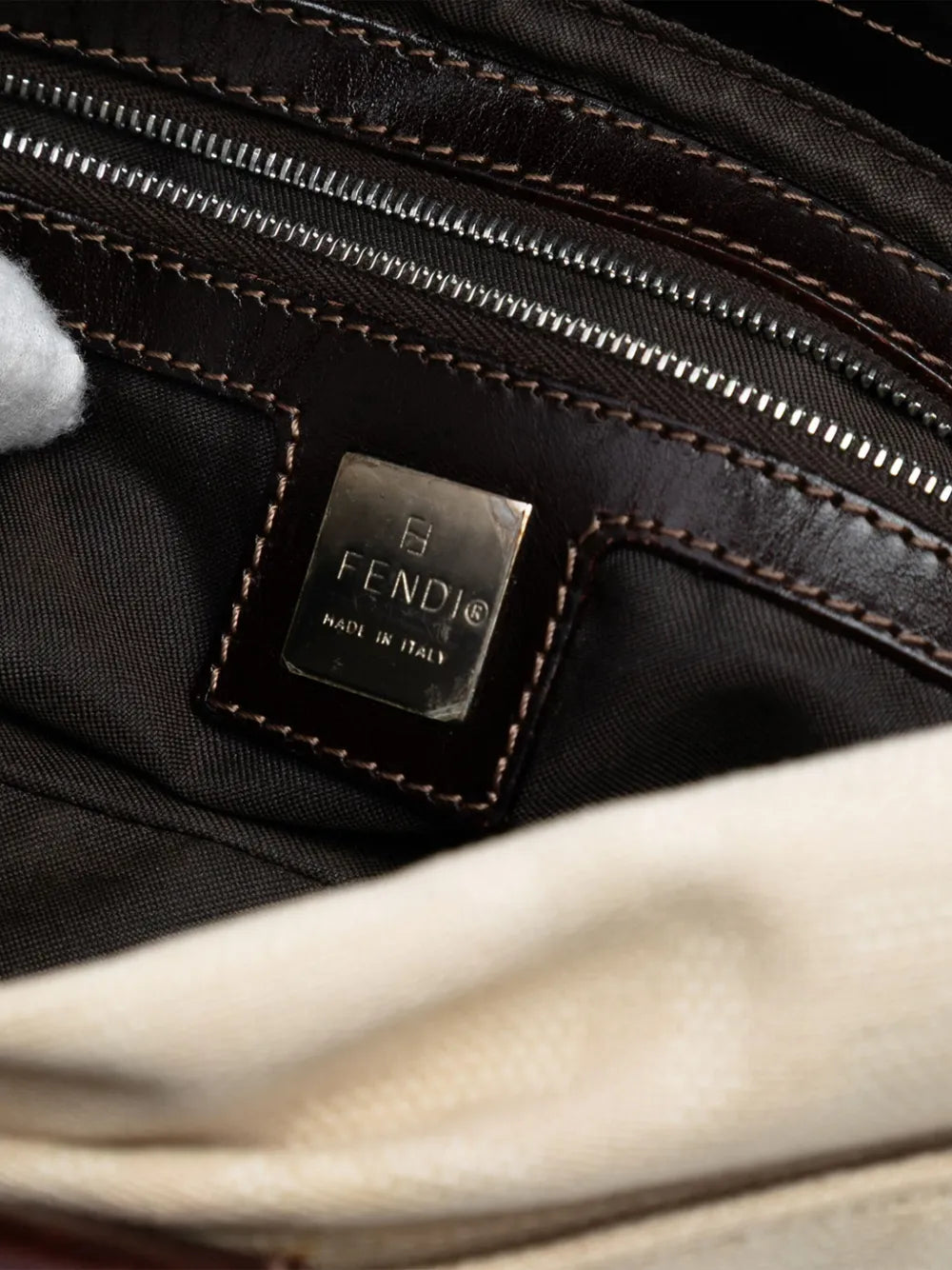 Pre-OwnedFendi Pre-Owned20th Century Zucca Canvas shoulder bag