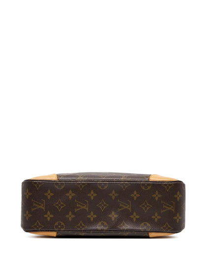 Pre-OwnedLouis Vuitton Pre-Owned2002 Monogram Boulogne 30 shoulder bag