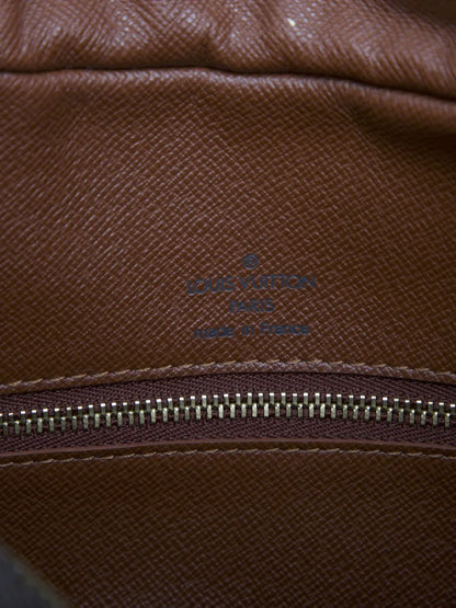 Pre-OwnedLouis Vuitton Pre-Owned2002 Monogram Boulogne 30 shoulder bag