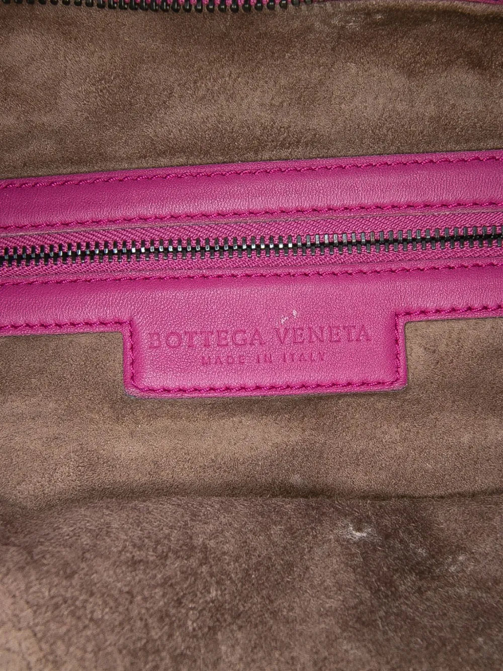 Pre-OwnedBottega Veneta Pre-Owned2011 Medium Nappa Intrecciato Belly hobo bag