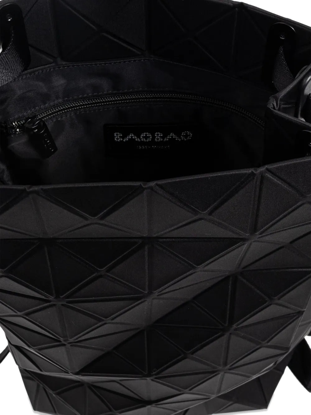 New SeasonBao Bao Issey Miyakegeometric-pattern backpack