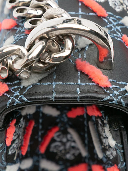 Pre-OwnedChristian Dior Pre-Owned2015 Medium Calfskin Cannage Tufted Diorama Flap crossbody bag