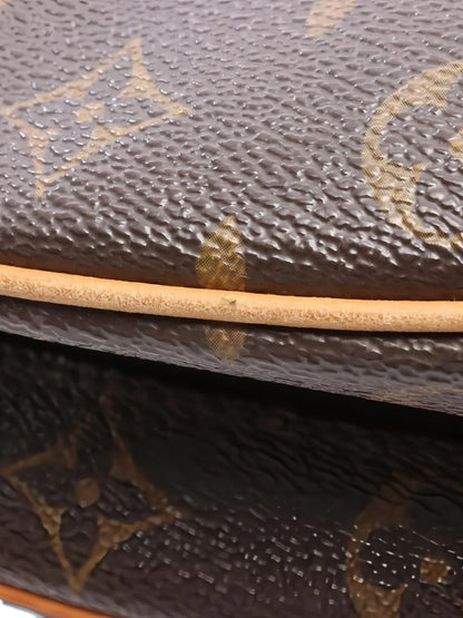 Pre-OwnedLouis Vuitton Pre-OwnedBlois shoulder bag