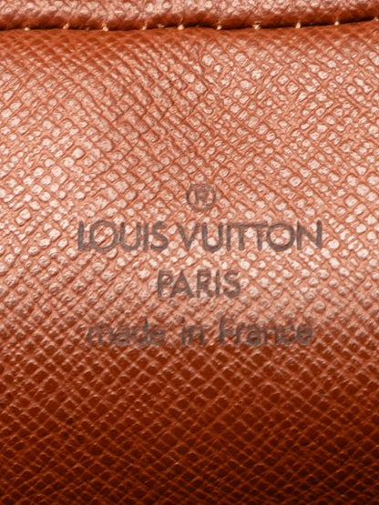 Pre-OwnedLouis Vuitton Pre-Owned2002 Monogram Cite MM shoulder bag