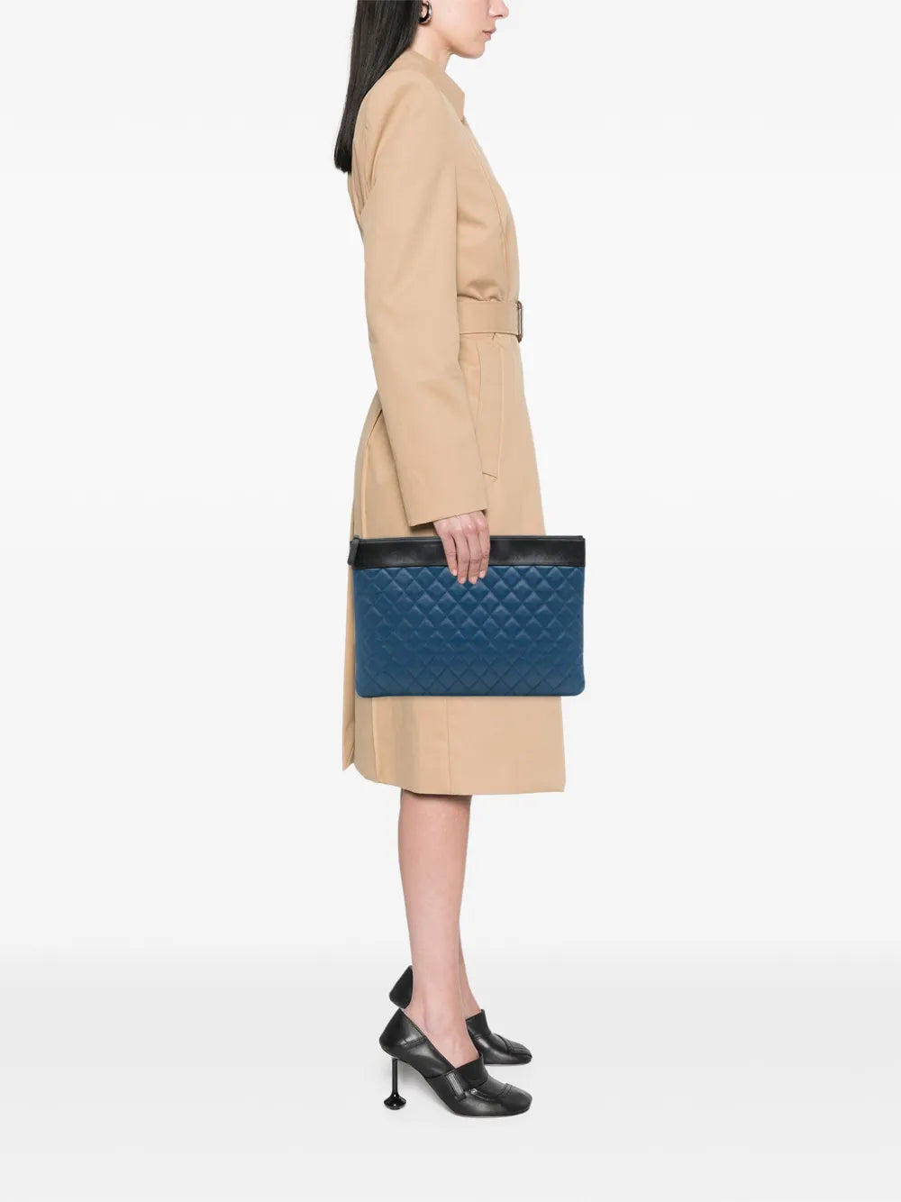 Pre-OwnedCHANEL Pre-Owned2016-2017 Large Bicolor Sheepskin Mademoiselle Zip clutch bag