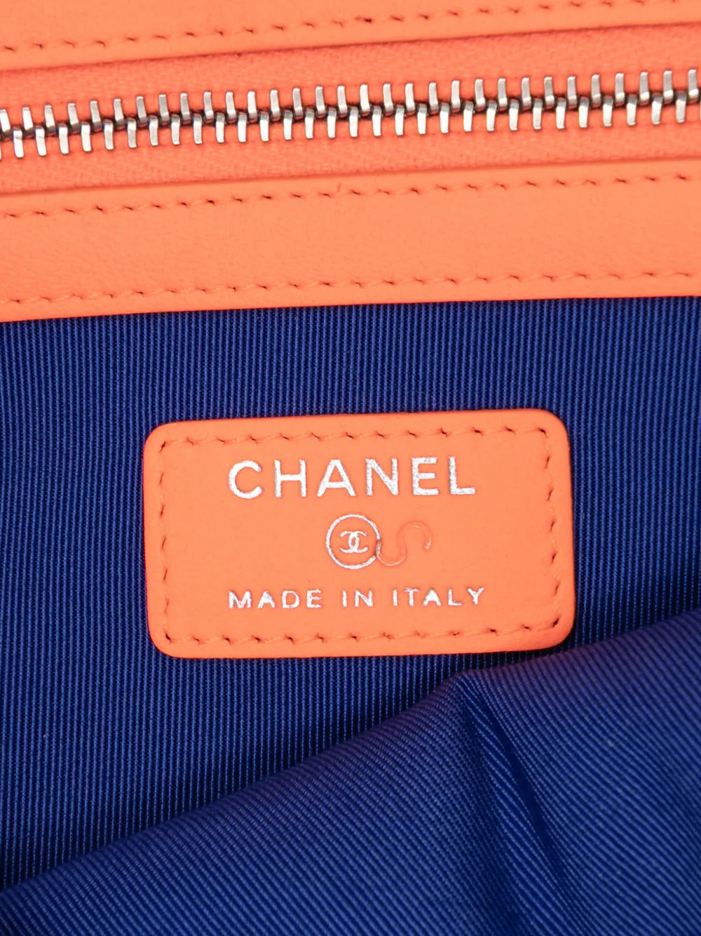 Pre-OwnedCHANEL Pre-Owned2021 Medium Tweed Deauville O Case clutch bag
