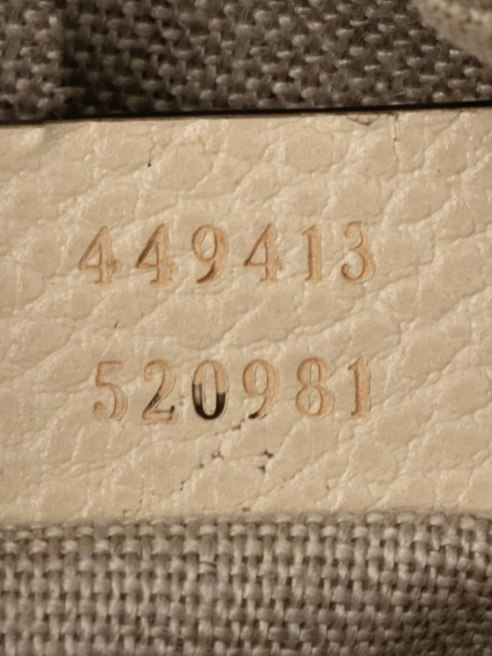 Pre-OwnedGucci Pre-Owned2000-2015 GG Canvas Bree crossbody bag