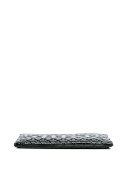Pre-OwnedCHANEL Pre-Owned2014-2015 Large Quilted Patent O Case clutch bag