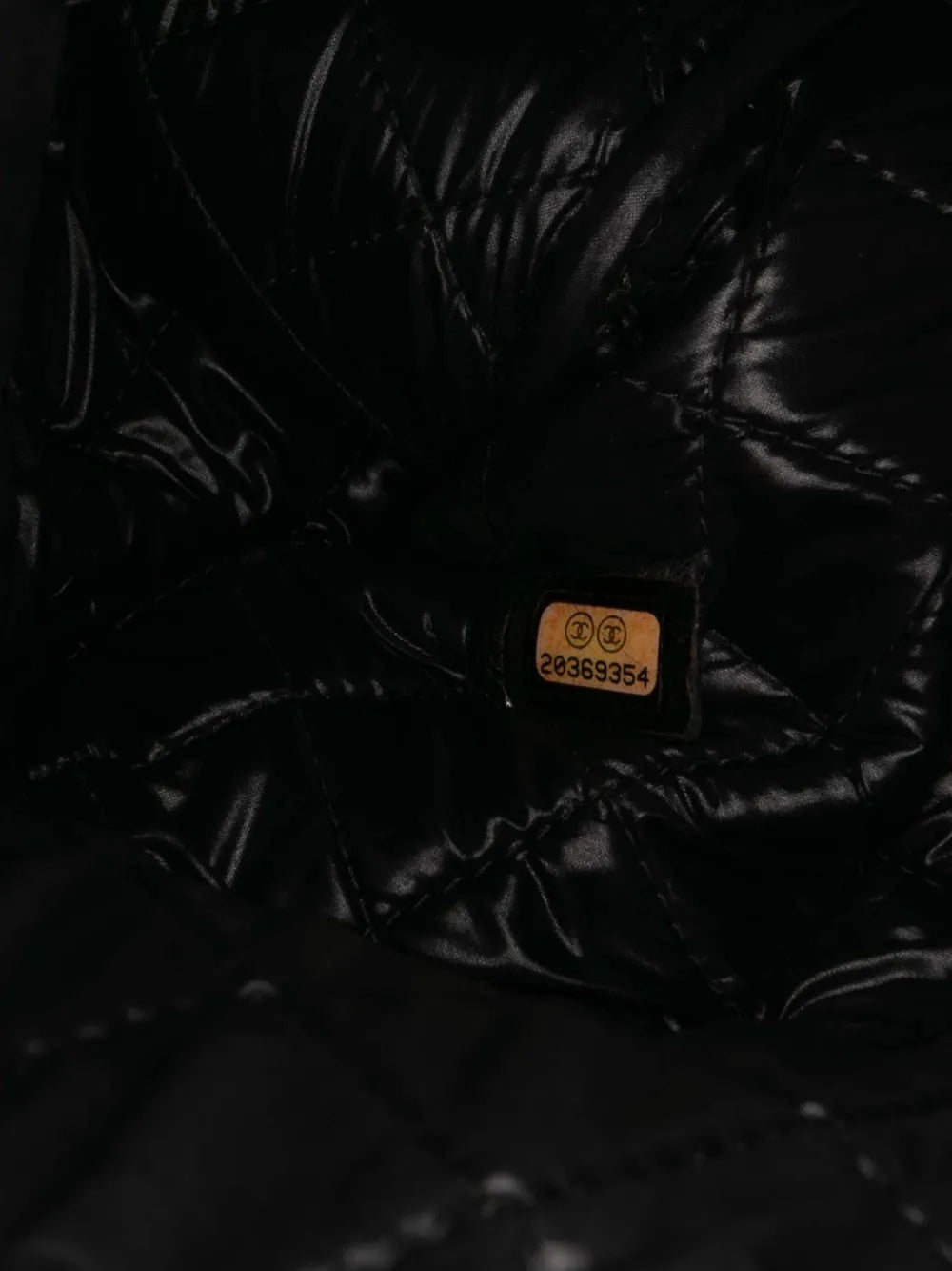 Pre-OwnedCHANEL Pre-Owned2014-2015 Large Quilted Patent O Case clutch bag