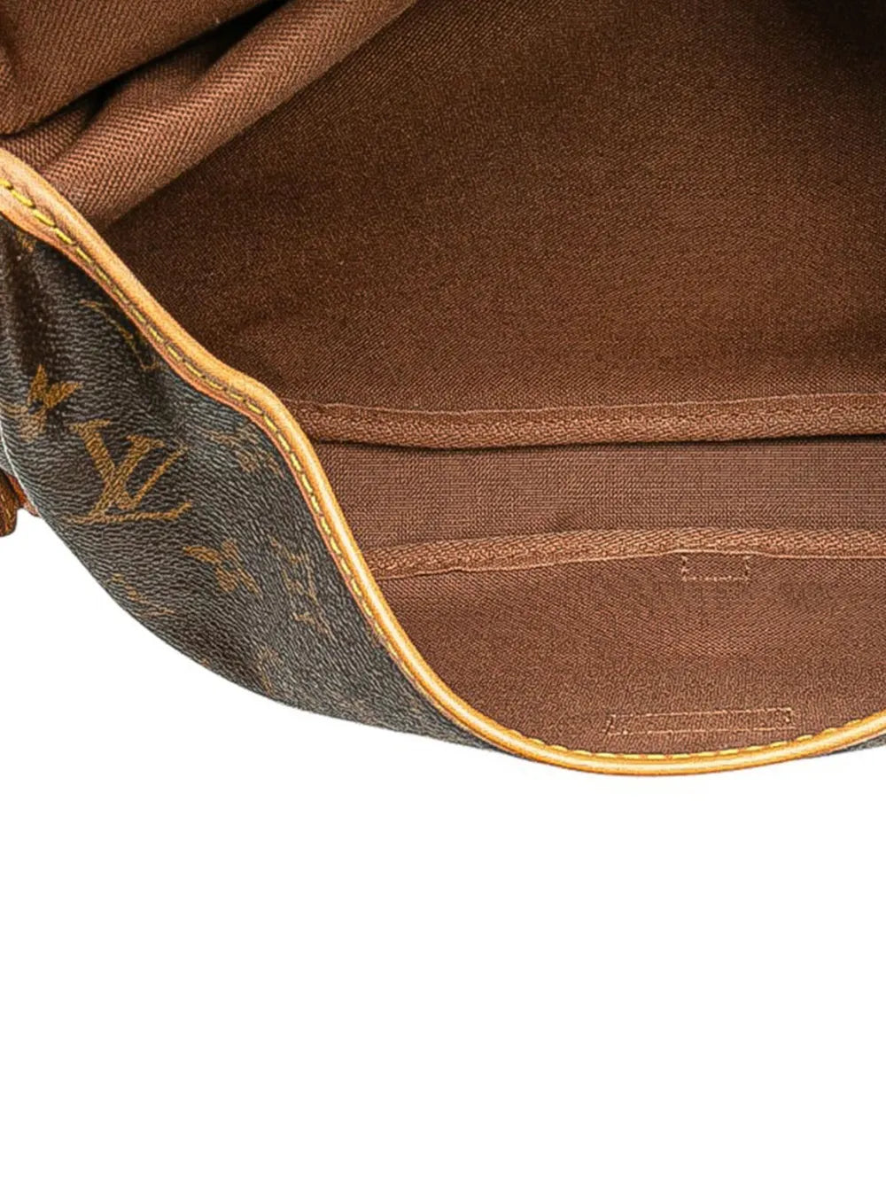 Pre-OwnedLouis Vuitton Pre-Owned2008 Monogram Saumur 30 crossbody bag