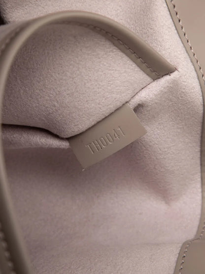 Pre-OwnedLouis Vuitton Pre-Owned2001 Epi Reverie shoulder bag