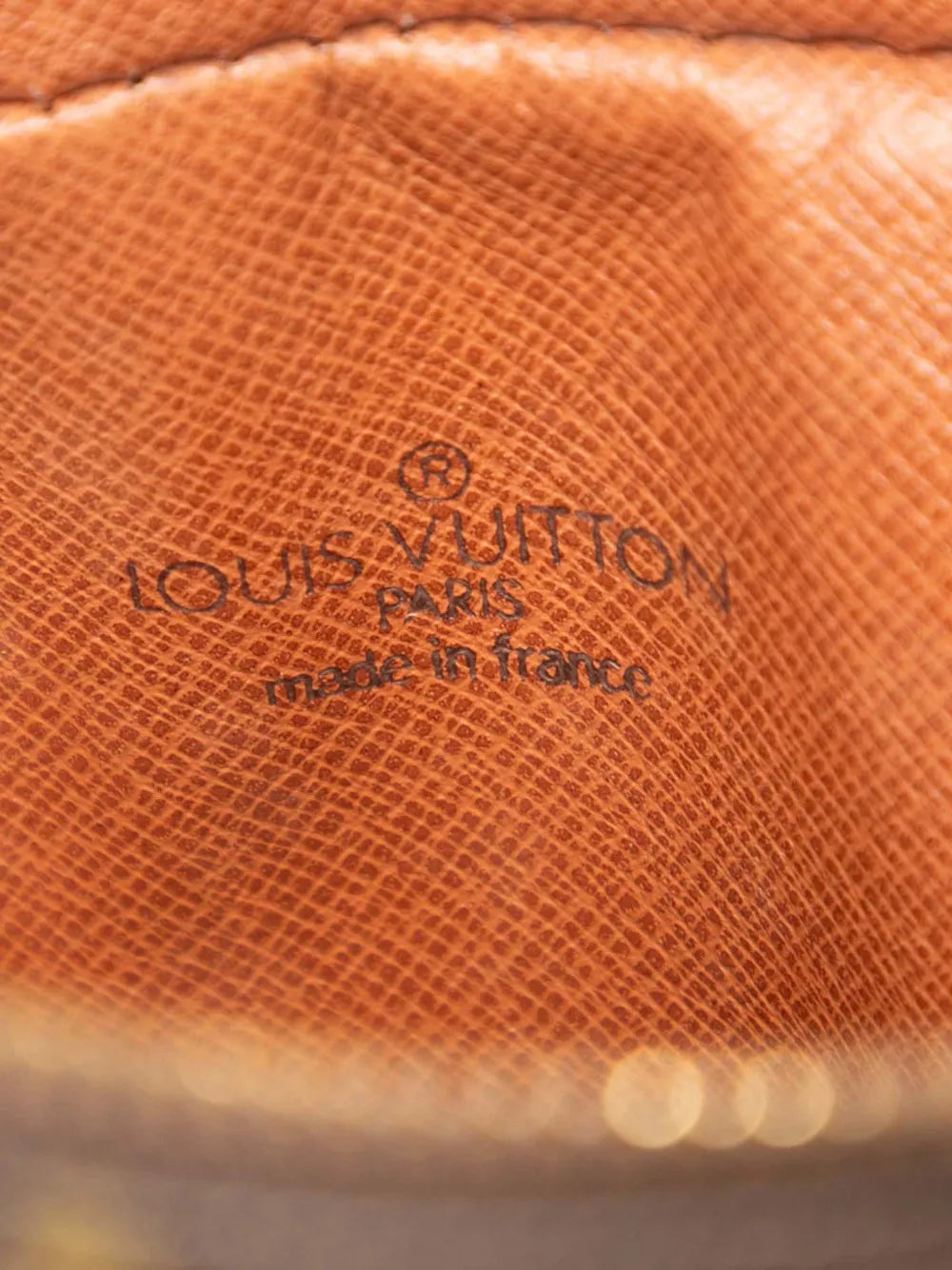Pre-OwnedLouis Vuitton Pre-Owned1988 Monogram Mini Danube crossbody bag floriamart.shop