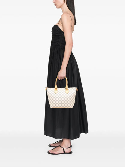 Pre-OwnedLouis Vuitton Pre-Owned2007 Damier Azur Saleya PM handbag
