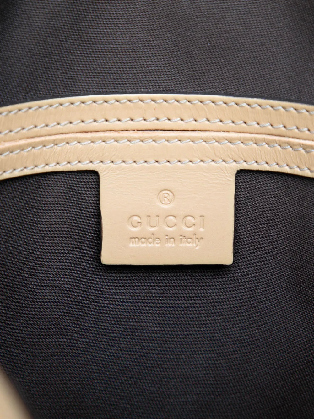 Pre-OwnedGucci Pre-Owned2000-2015 GG Supreme crossbody bag floriamart.shop
