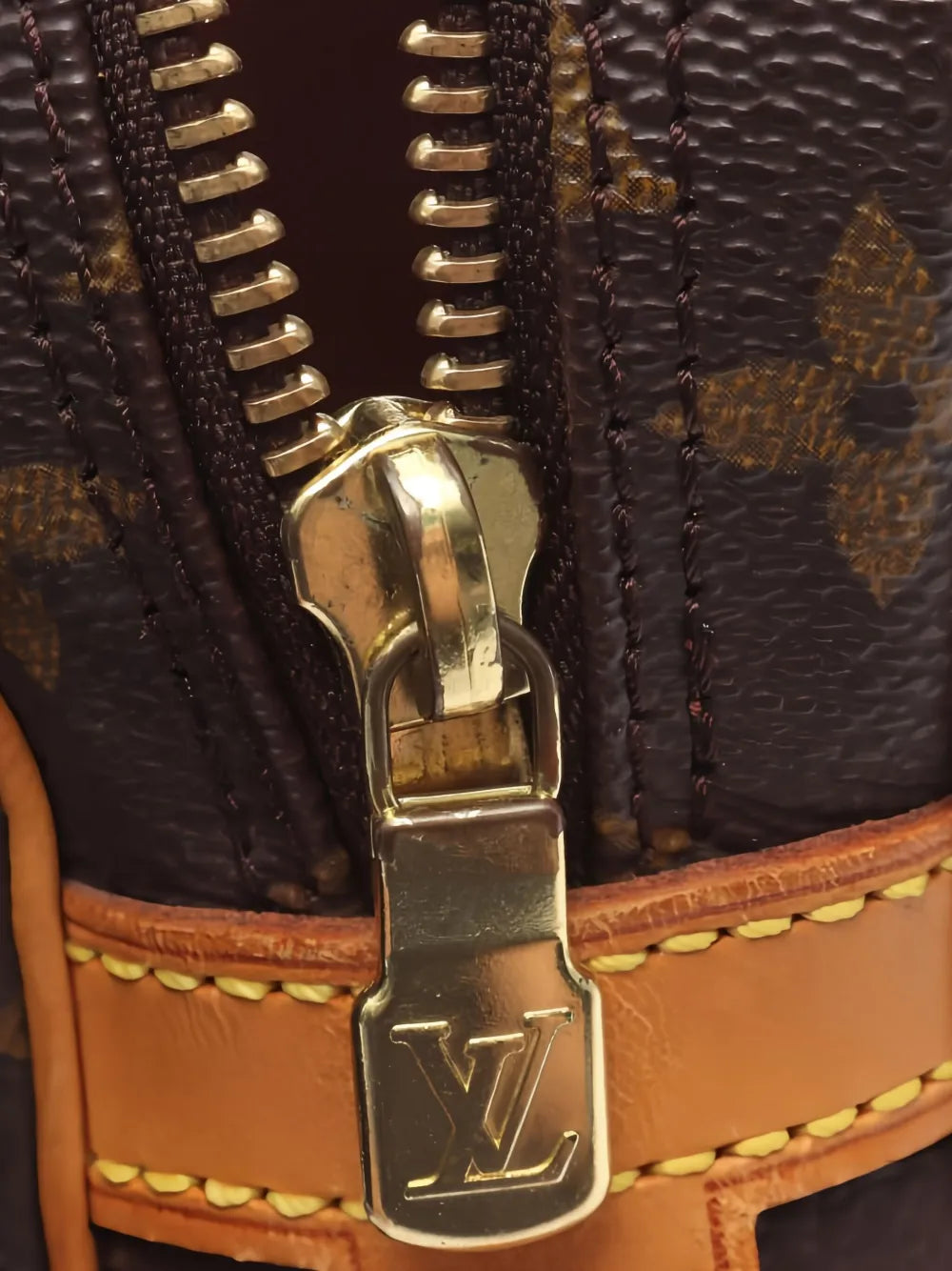 Pre-OwnedLouis Vuitton Pre-Owned2001 Marly Bandouliere monogram shoulder bag