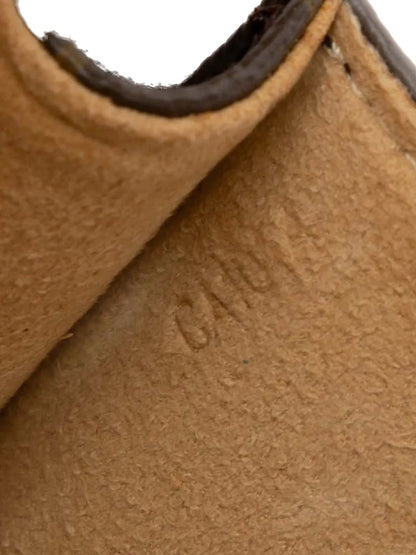 Pre-OwnedLouis Vuitton Pre-Owned2004 Monogram Pochette Twin GM crossbody bag floriamart.shop