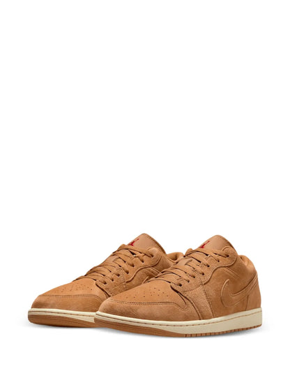 Air Jordan 1 Low Se Lace-Up Sneakers