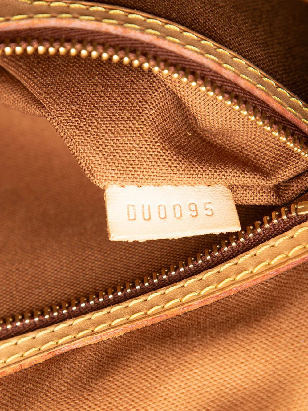 Pre-OwnedLouis Vuitton Pre-Owned2005 Monogram Batignolles Horizontal tote bag