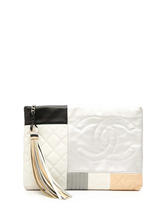 Pre-OwnedCHANEL Pre-Owned2016-2017 Medium Lambskin Colorblock Patchwork O Case clutch bag
