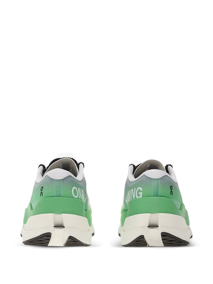 On Running Cloudboom Max Logo-Print Sneakers floriamart.shop