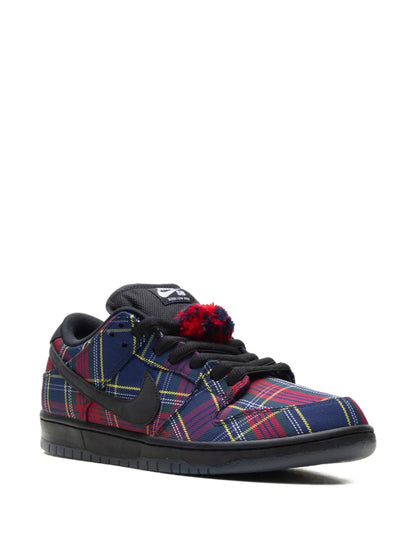 Nike Sb Dunk Low Tartan Pompom Low-Top Sneakers floriamart.shop