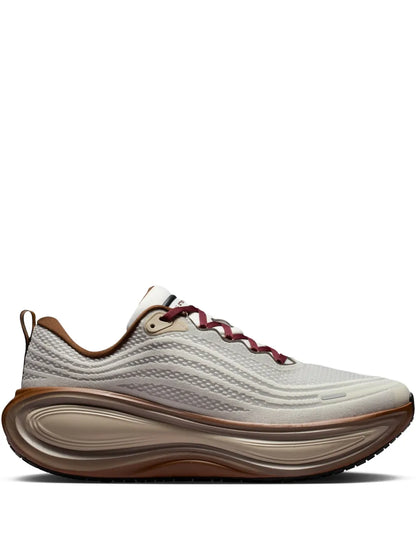 Nike Vomero Plus Low-Top Sneakers floriamart.shop