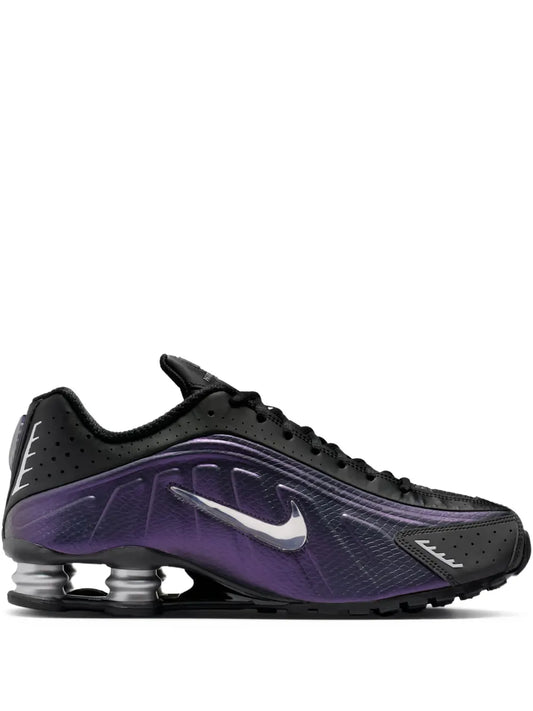 Nike Shox R4 Lace-Up Sneakers floriamart.shop
