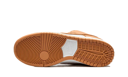 Nike SB Dunk Low