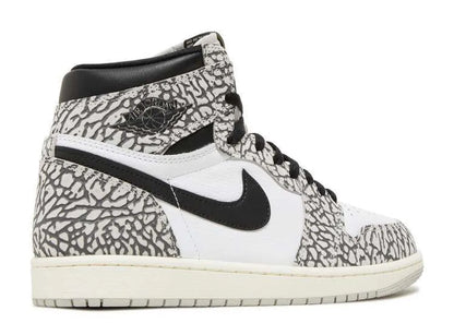 Nike Air Jordan 1 Retro High OG First in Flight Women's Shoes